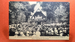 CPA (56) Rochefort En Terre. Cérémonie Le Jour De La Fête De Notre Dame De La Tronchaye. Animation (7A.330)d - Rochefort En Terre