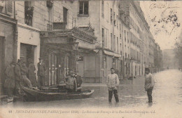 IN 27 -(75) INONDATIONS DE PARIS - LE BATEAU DE PASSAGE DE LA RUE SAINT DOMINIQUE - 2 SCANS  - Alluvioni Del 1910
