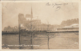IN 28 -(75) " PARIS INONDE 1910 " - PONT DE L'ARCHEVECHE - 2 SCANS - Inondations De 1910