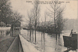 IN 28-(75) PARIS - CRUE DE LA SEINE - LE PORT DE L'HOTEL DE VILLE  - 2 SCANS - Inondations De 1910