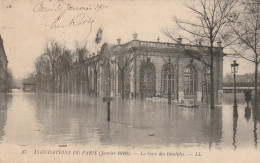 IN 28-(75) INONDATIONS DE  PARIS  - LA GARE DES INVALIDES - 2 SCANS - Paris Flood, 1910