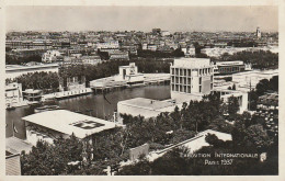  JA 1 -(75) PARIS 1937 - EXPOSITION INTERNATIONALE - VUE D'ENSEMBLE PRISE DE LA TOUR EIFFEL - PAVILLON SUISSE - 2 SCANS - Tentoonstellingen