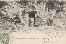 JA 7 -(76)  DIEPPE - HABITATION DE PECHEURS DANS LA FALAISE  - 2 SCANS  - Dieppe