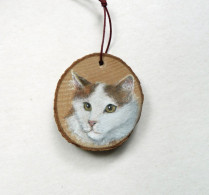 TURKISH VAN CAT (ANGORA) Hand Painted On A Natural Wood Decoration - Animals