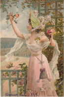 KO 3 - JEUNE FEMME AVEC AUMONIERE CUEILLANT DES ROSES SUR UNE TREILLE  - 2 SCANS - Women