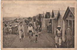 KO 5 -(80) CAYEUX SUR MER - LES PLANCHES - ESTIVANTS - BAIGNEURS EN TENUE - CABINES DE PLAGE - 2 SCANS - Cayeux Sur Mer