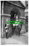 R540361 London. Whitehall. Horse Guards Sentries. Valentine. Silveresque - Sonstige & Ohne Zuordnung