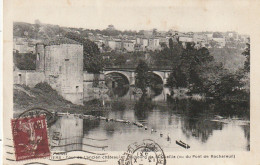 LE 10-(86) POITIERS - TOUR DE L'ANCIEN CHATEAU ET FAUBOURG DE LA  CUEILLE ( VUE DU PONT DE ROCHEREUIL )- 2 SCANS - Poitiers