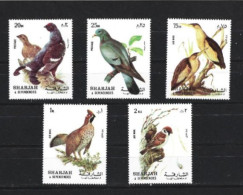 TIMBRES SERIE PIGEON ANNEE 1972 N°1036A-40A MI NEUF** LUXE 5VLS MNH - Schardscha