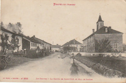 LE 18-(88)  FRAPELLE - LE CENTRE - LA ROUTE DE SAINT DIE AU COL DE SAALES - VILLAGEOIS - 2 SCANS - Autres & Non Classés