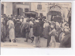 QUIBERON - Madame Sarah Bernhardt Arrivant De Belle-Isle - Monte En Voiture Pour Se Rendre à La Gare - Très Bon état - Quiberon