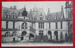 CP CHATEAU DE PIERREFONDS Le Chateau Le Beffroi France Vierge C441 - Pierrefonds