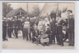 CLAMECY: Pompiers, Fête, Musiciens, Clown - Très Bon état - Clamecy