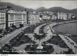 At591 Cartolina Salerno Citta' Giardini Con Monumento A De Marinis - Salerno