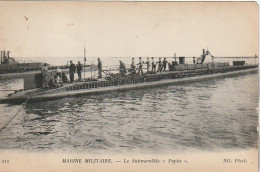 HO Nw (11) MARINE MILITAIRE - LE SUBMERSIBLE " PAPIN " - 2 SCANS - Submarinos