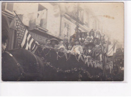 MERU - Carte Photo - Fête - Cavalcade  Drapeau Des Etats -Unis - Très Bon état - Meru