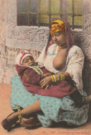 HO Nw 13-  MAURESQUE ET SON ENFANT - SEIN NU - 2 SCANS - Afrika