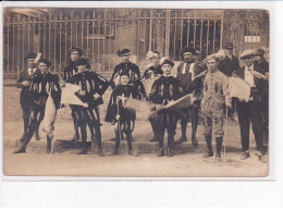 MERU - Carte Photo - Fête De Pâques Devant L'industrie Méruvienne - état - Meru