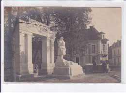 AVALLON: Monument Aux Morts - Très Bon état - Avallon