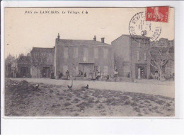 PAS DES LANCIERS: Le Village - Très Bon état - Other & Unclassified