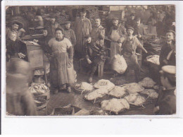 PARIS: 75001, Les Halles, Poissons - état - Autres Monuments, édifices