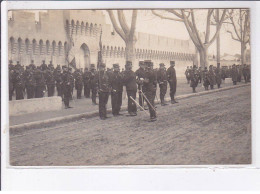 AVIGNON: Remise De Médaille, Militaire (Palais Des Papes) - Très Bon état - Avignon