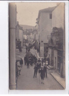 CLUNY: Gadz Arts Et Métiers, Scène De Rue - état - Cluny