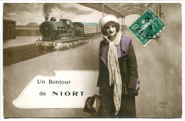 CPA Couleur Voyagé 1915 * Un Bonjour De NIORT * Jeune Femme 1er Plan Voyageuse Train Locomotive Vapeur - Niort