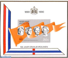 Netherlands Antilles 1990 100 Years Queens S/s, Imperforated, Mint NH, History - Kings & Queens (Royalty) - Familias Reales