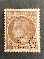 FRANCE E N° 681 Ceres EG 70 Indice 2 Perforé Perforés Perfins Perfin - Other & Unclassified