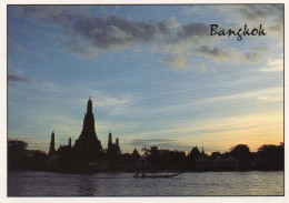 CPM - P - THAILANDE - BANGKOK - THE TEMPLE OFDAWN - Thailand