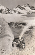 Schneebruch Auf Der Sustenstrasse; Passhöhe; Schneeschleuderer; Postauto; (Achtung: Leichter Schaden) - Other & Unclassified