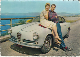 AUTO-CAR-VOITURES-ALFA ROMEO SPIDER-INNAMORATI-CARTOLINA VERA FOTOGRAFIA -VIAGGIATA 1962 - Voitures De Tourisme