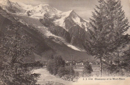 CPA 74 CHAMONIX ET LE MONT BLANC - Chamonix-Mont-Blanc