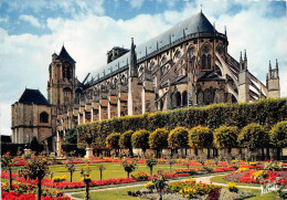 BOURGES La Cathedrale Saint Etienne Vue Des Jardins De L Hotel De Ville 17(scan Recto-verso) MA2004 - Bourges