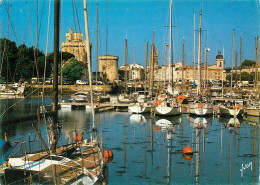 LA ROCHELLE   Le Port   16   (scan Recto-verso)MA2012Bis - La Rochelle