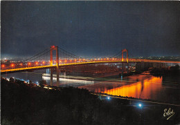 BORDEAUX Le Grand Pont Suspendu La Nuit 31(scan Recto-verso) MA2030 - Bordeaux