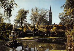 AURILLAC Le Jardin Du Square 12(scan Recto-verso) MA2056 - Aurillac