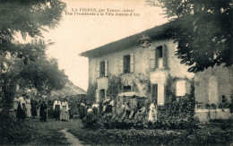 N77 - 38 - LA PIERRE - Isère - Par Tencin - Une Promenade à La Villa Jeanne-d'Arc - Altri & Non Classificati