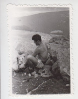 Shirtless Man, Guy, Rear Portrait, Vintage Orig Photo 6x8.3cm. (20068) - Personnes Anonymes