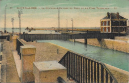 44 Saint Nazaire La Nouvelle Entrée Du Pont Et Le Pont Tournant - Sonstige & Ohne Zuordnung