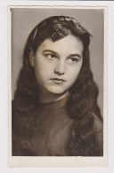 Girl, Pretty Young Woman With Long Hair, Cheveux Longs, Portrait, Vintage Orig Photo 8.4x13.6cm. (331) - Personnes Anonymes