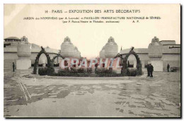CPA Paris Exposition Des Arts Decoratifs Jardin Des Nympheas Pavillon Manufacture Nationale De Sevre - Exhibitions