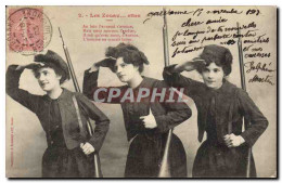 CPA Fantaisie Femmes Zouaves  - Women