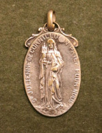 Médaille Religieuse - Sainte Julienne De Cornillon - Religious Holy Medal - Godsdienst & Esoterisme