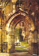 CHARROUX Porte Gothique Du Cloitre Donnant Dans L Ancienne Abbatiale 11(scan Recto-verso) MA2121 - Charroux