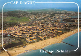 CAP D AGDE La Plage Richelieu En Arriere Plan Le Port 27(scan Recto-verso) MA2125 - Agde