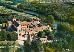 FONTGOMBAULT  Indre  Vue Aerienne  De L'abbaye    2   (scan Recto-verso)MA2168Ter - Sonstige & Ohne Zuordnung