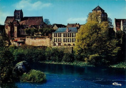 LA ROCHE POSAY  HOSTELLERIE Du Val De CREUSE  32   (scan Recto-verso)MA2166Ter - La Roche Posay