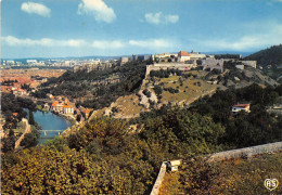 BESANCON La Citadelle Dominant La Vallee Du Doubs 28(scan Recto-verso) MA2162 - Besancon